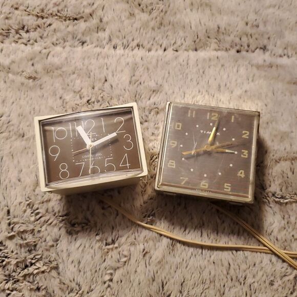 1960s Retro Timex Light Up Analog Electric Alarm Clocks MCM Tested Working - Picture 1 of 12